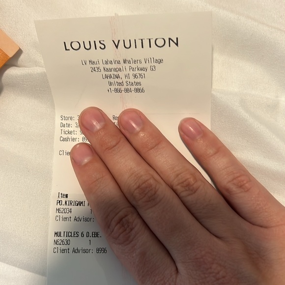 Louis Vuitton Keyring Holder - Picture 9 of 10